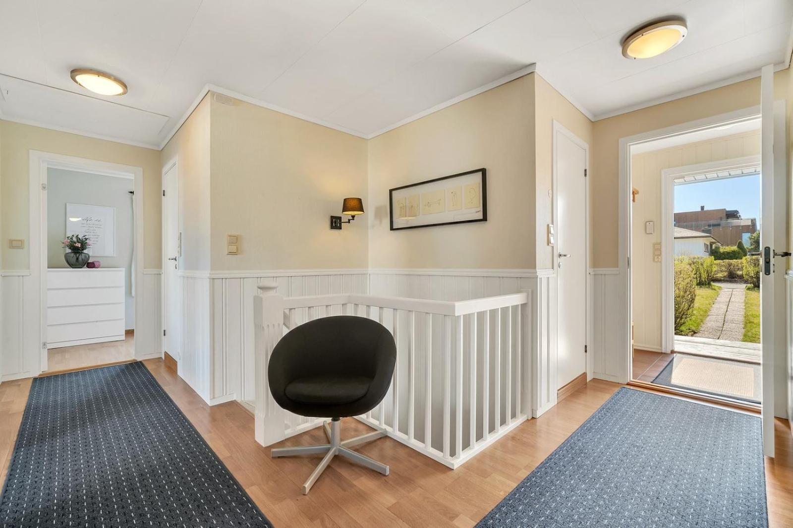 Villaer Big House With Parking, Perfect For Vm2025